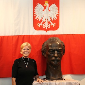 Coleen with Paderewski statute